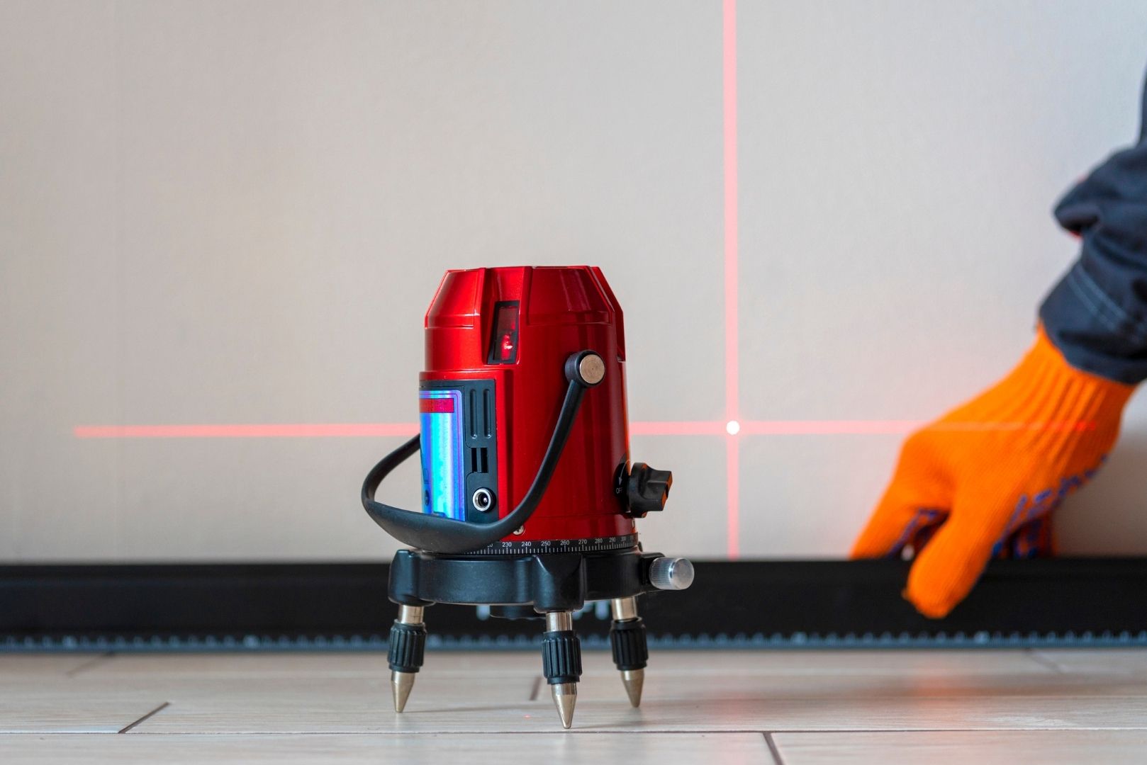 Układanie płytek i prace wykończeniowe